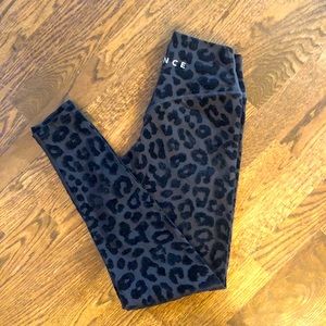 USED ONCE Balance Athletica The Lux Pants; Panther